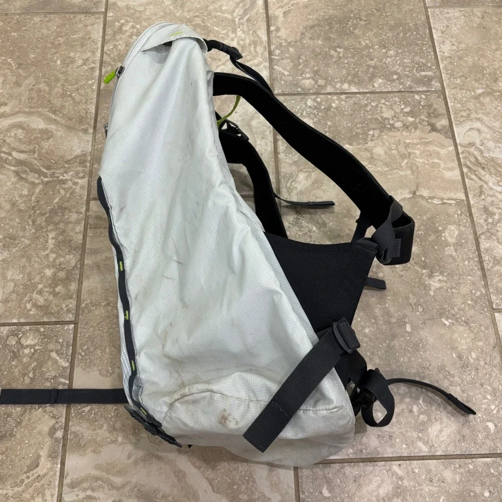 Lowe Alpine Ascent Superlight 30 Backpack Mens Gray Technical Climbing Pack